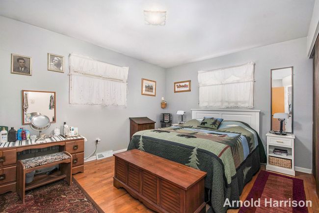 Primary Bedroom | Image 14