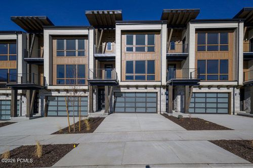 e3-2002 W Pointe Dr, Heber City, UT, 84032-4930 | Card Image