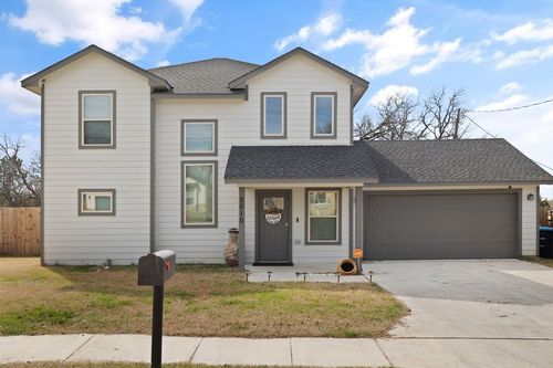5010 Fitzhugh Ave, Fort Worth, TX, 76105-4428 | Card Image