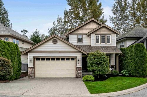 9-45957 Sherwood Dr, Chilliwack, BC, V2R5Y2 | Card Image