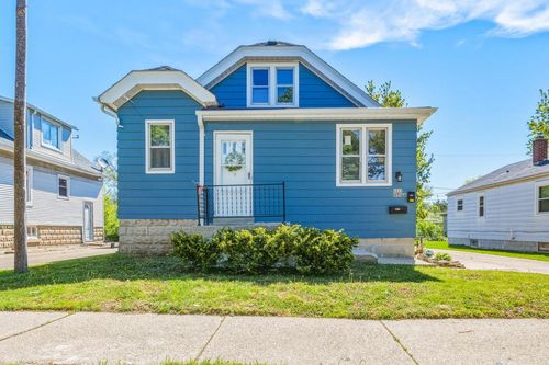 4916 N 56th Street, MILWAUKEE, WI, 53218 | Card Image