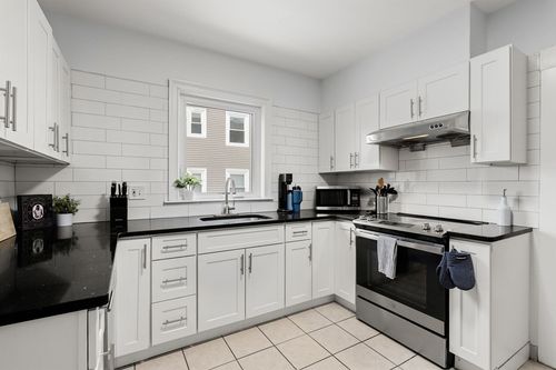 2-102 Montclair Ave, Quincy, MA, 02171 | Card Image