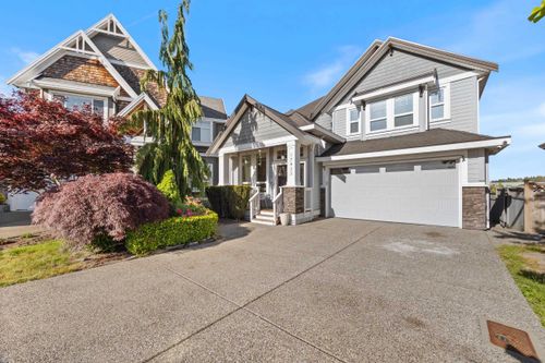 17433 1 Ave, Surrey, BC, V3Z9P9 | Card Image