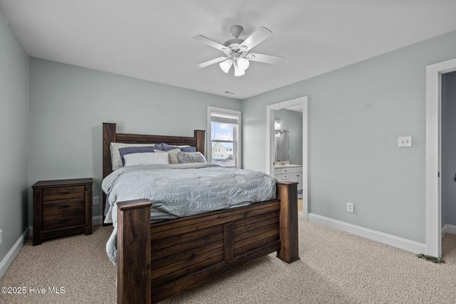 Primary Bedroom | Image 33