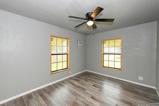 429 Palo Alto Dr, House other with 2 bedrooms, 1 bathrooms and null parking in Von Ormy TX | Image 11