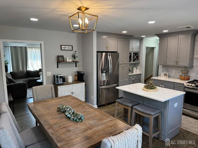 333 Harris Ave, House other with 3 bedrooms, 2 bathrooms and null parking in Middlesex NJ | Image 7
