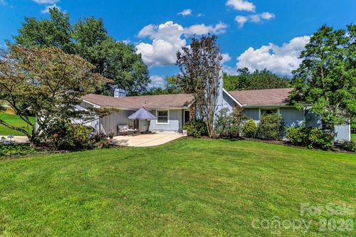 5 Fairway Dr, Arden, NC, 28704-2618 | Card Image