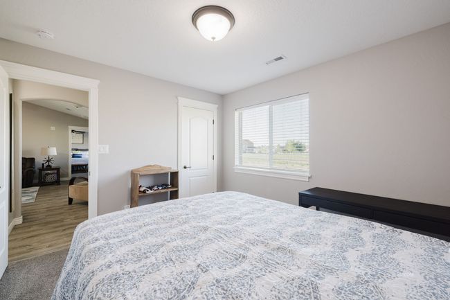 228 Edgebrook Dr, House other with 4 bedrooms, 2 bathrooms and null parking in Spring Creek NV | Image 25