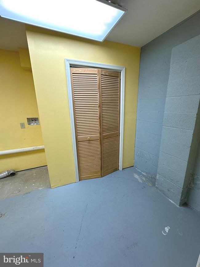 413 Park View Dr, Townhouse with 2 bedrooms, 3 bathrooms and null parking in HARRISBURG PA | Image 36