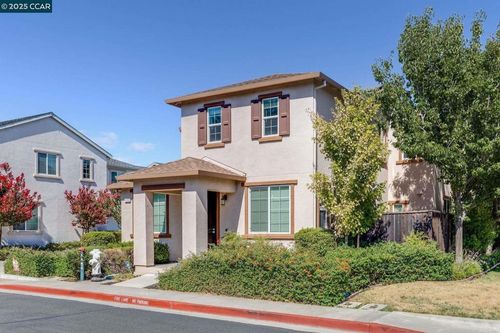 1113 Strawberry Ln, Suisun City, CA, 94585-1303 | Card Image