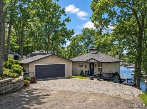 1285 Greenwood Cir, Osage Beach, MO, 65065-2324 | Card Image