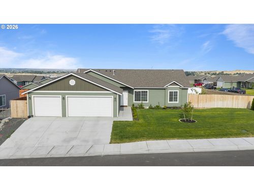 2931 Curlew St, Umatilla, OR, 97882 | Card Image