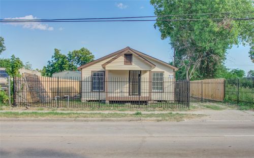 1051 W Little York Rd, Houston, TX, 77091-2264 | Card Image