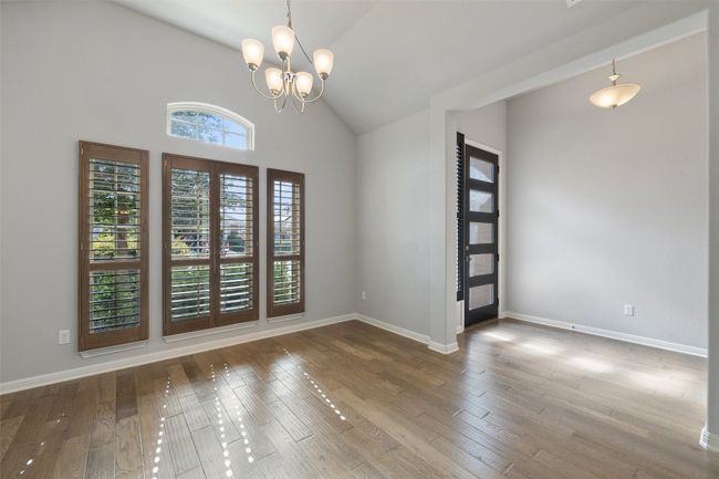 110 N Sage Holw, House other with 3 bedrooms, 2 bathrooms and 5 parking in Dripping Springs TX | Image 9