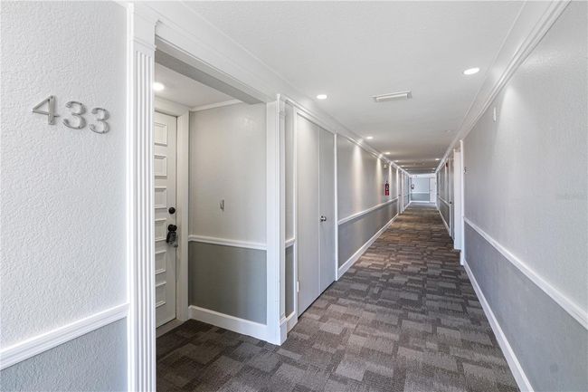 433 - 433 Mariner Dr, Condo with 2 bedrooms, 2 bathrooms and null parking in Tarpon Springs FL | Image 39