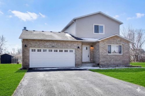 142 W 156th Pl, Harvey, IL, 60426-4114 | Card Image