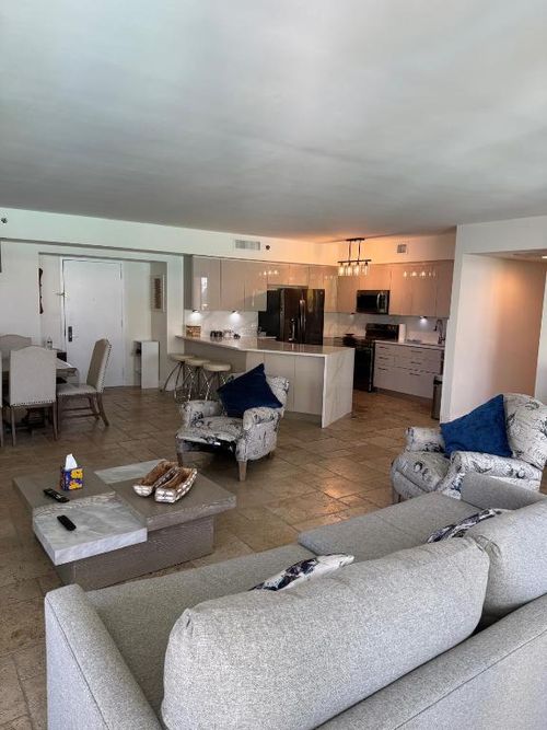 apt-1210-1800 S Ocean Dr, Hallandale Beach, FL, 33009-7722 | Card Image