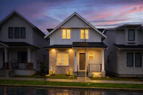 19623 75 Ave, Langley, BC, V2Y3R9 | Card Image