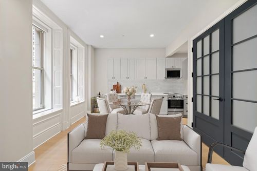 apt-1015-200 S Broad St, PHILADELPHIA, PA, 19102-3820 | Card Image