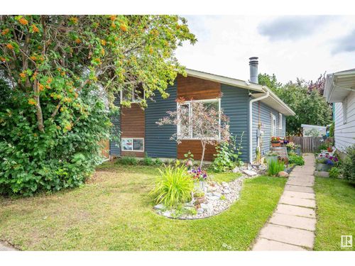 24 Westbend St, Spruce Grove, AB, T7X1W2 | Card Image