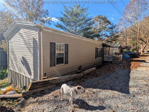 11462 Duck Road, Clay, WV, 25133 | Card Image