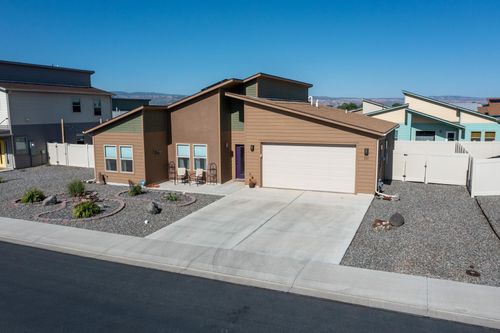 391 Blue River Dr, Grand Junction, CO, 81504-4223 | Card Image