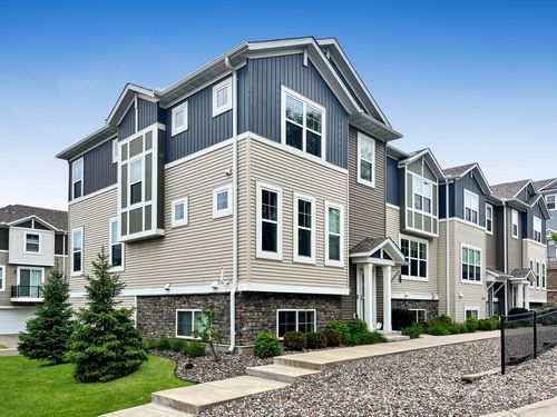 2278 Polar Way, North Saint Paul, MN, 55109-1774 | Card Image