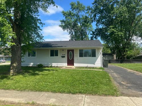 2446 Kitchner Dr, Columbus, OH, 43207-2108 | Card Image