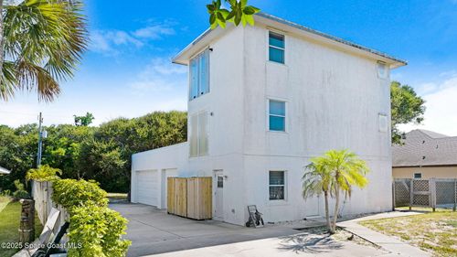 103 Pelican Dr, Melbourne Beach, FL, 32951-3736 | Card Image