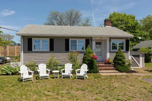 420 Dover Point Rd, Dover, NH, 03820-4638 | Card Image