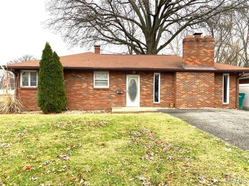 102 Edward St, O Fallon, IL, 62269-2452 | Card Image