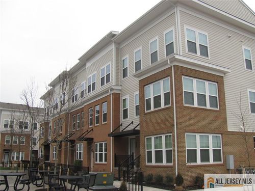 54 Cannon St, North Brunswick, NJ, 08902-5033 | Card Image