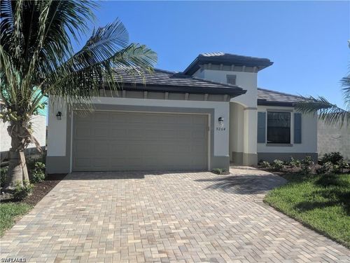 9264 Shadow Oak Ln, NAPLES, FL, 34120-5270 | Card Image