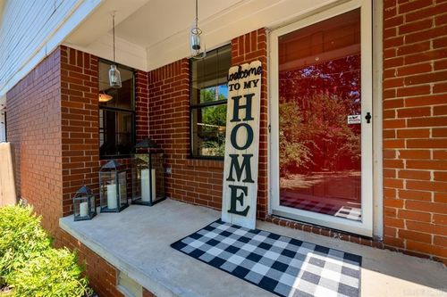 38 Woodlore Cir, Little Rock, AR, 72211-2354 | Card Image