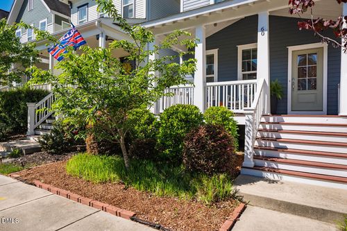 60 Mallard Landing Dr, Chapel Hill, NC, 27516-0476 | Card Image