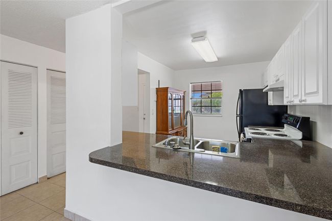 APT-16 - 3250 Nw 85 Th Ave, Condo with 2 bedrooms, 2 bathrooms and null parking in Coral Springs FL | Image 7