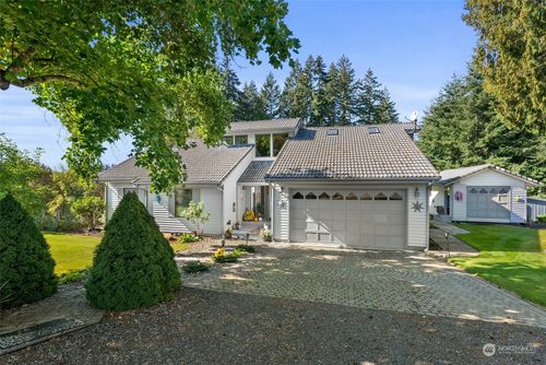 221 Diekman Road, Chehalis, WA, 98532 | Card Image