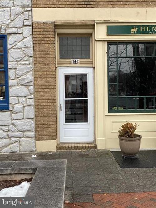 8-44 S Loudoun St, WINCHESTER, VA, 22601-4753 | Card Image