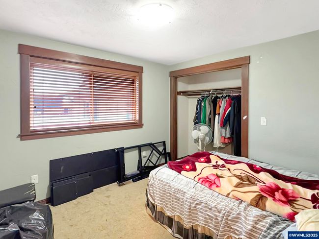 38653 Robinson Dr, House other with 4 bedrooms, 3 bathrooms and null parking in Scio OR | Image 9