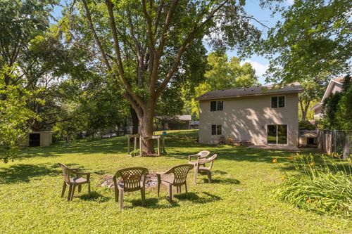 1177 77th St, Victoria, MN, 55386-9709 | Card Image