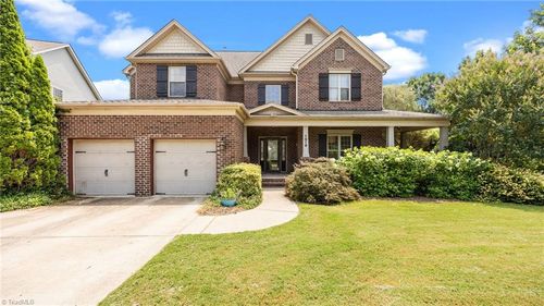 1019 Falkirk Dr, Burlington, NC, 27215-9560 | Card Image