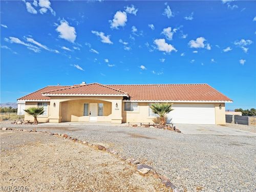 3680 Ravine Ave, Pahrump, NV, 89048-5923 | Card Image