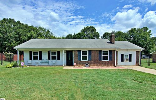 2311 Hanna Rd, Anderson, SC, 29621-3262 | Card Image