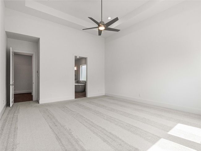 Pomona_Executive_Veronica_72_Master Bed_02 | Image 28