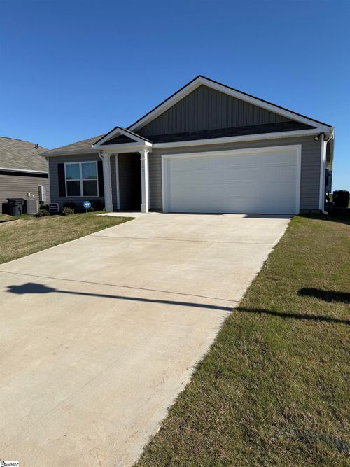 123 Elgin Dr, Laurens, SC, 29360-9702 | Card Image