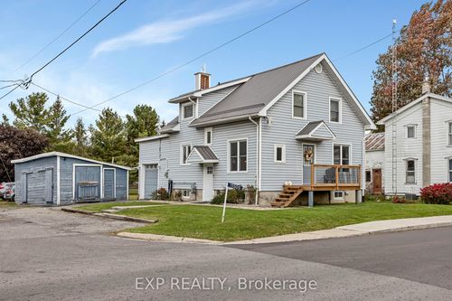 11505 Queen St, North Dundas, ON, K0E1J0 | Card Image