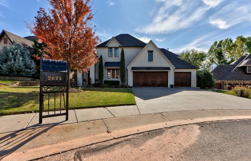 2624 Roaring Fork Trail, Edmond, OK, 73034 | Card Image