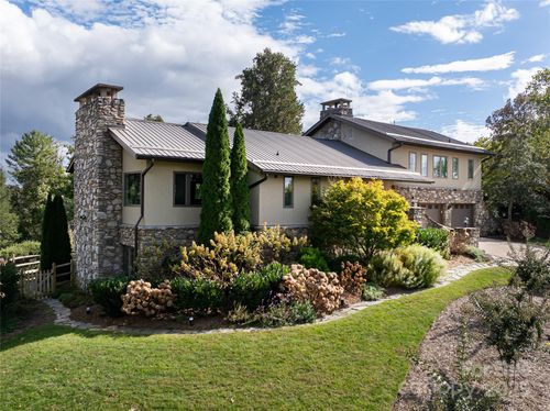 79 Horizon Hill Rd, Asheville, NC, 28804-2429 | Card Image