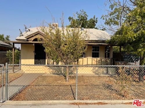 604 Eye St, Bakersfield, CA, 93304 | Card Image