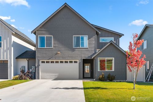 143 Sienna Rd, Wenatchee, WA, 98801-8021 | Card Image